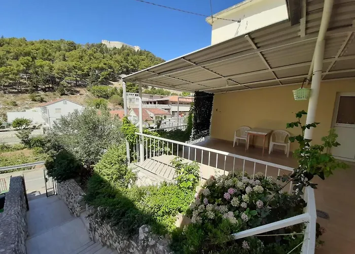 Matea דירה חוואר